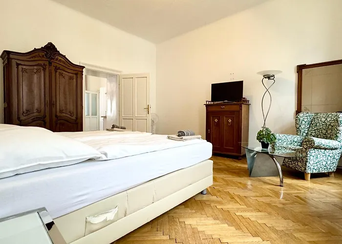 Cosy Apartment Located At Famous Vienna Kutschkermarkt