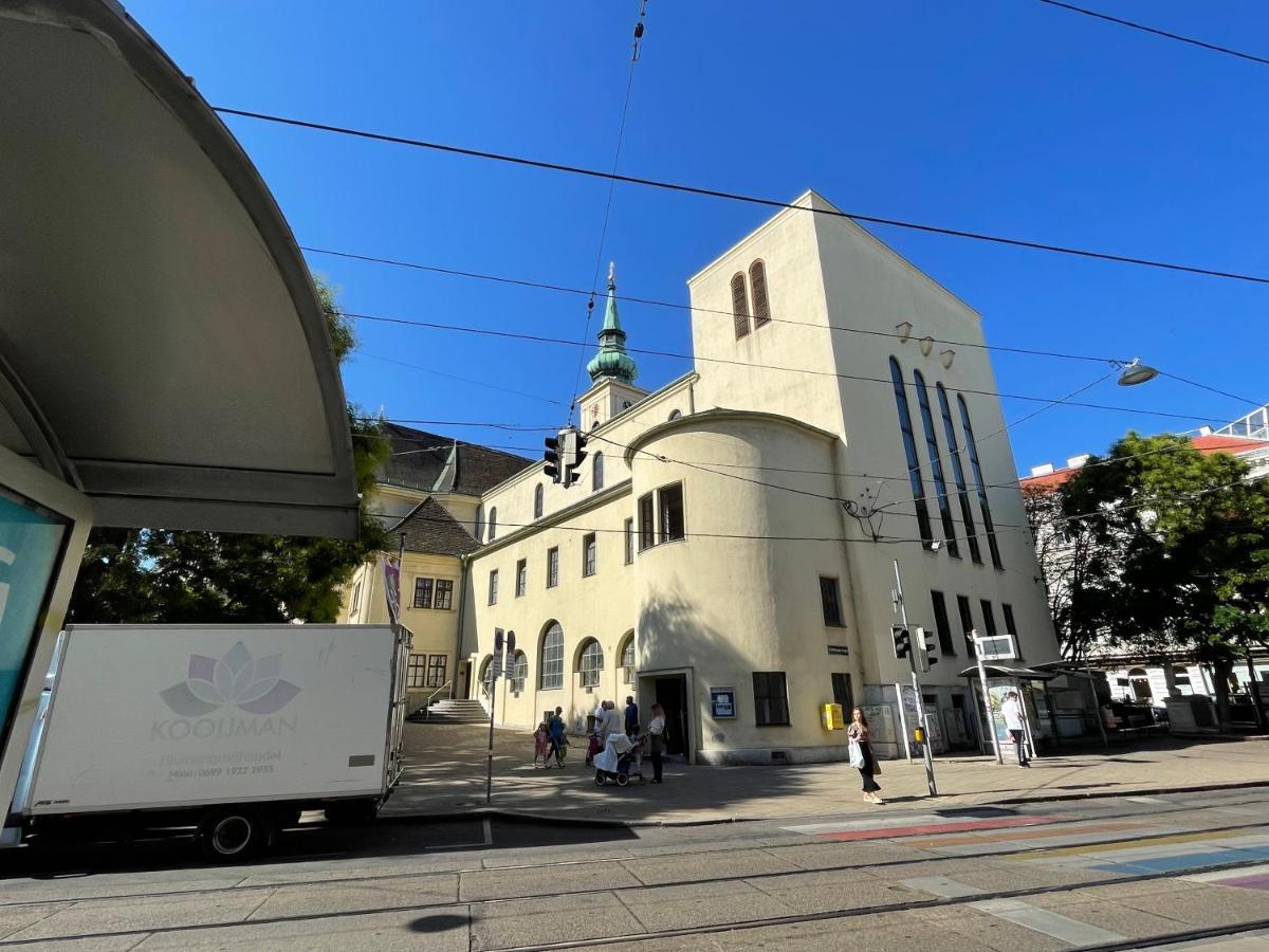 Apartment Cosy Located At Famous Kutschkermarkt Vienna